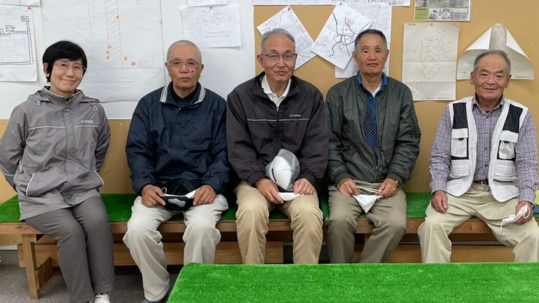 武田勝頼公観戦地へと続く道 ふるさと 信玄 を愛する会 わくわくするまち東郷